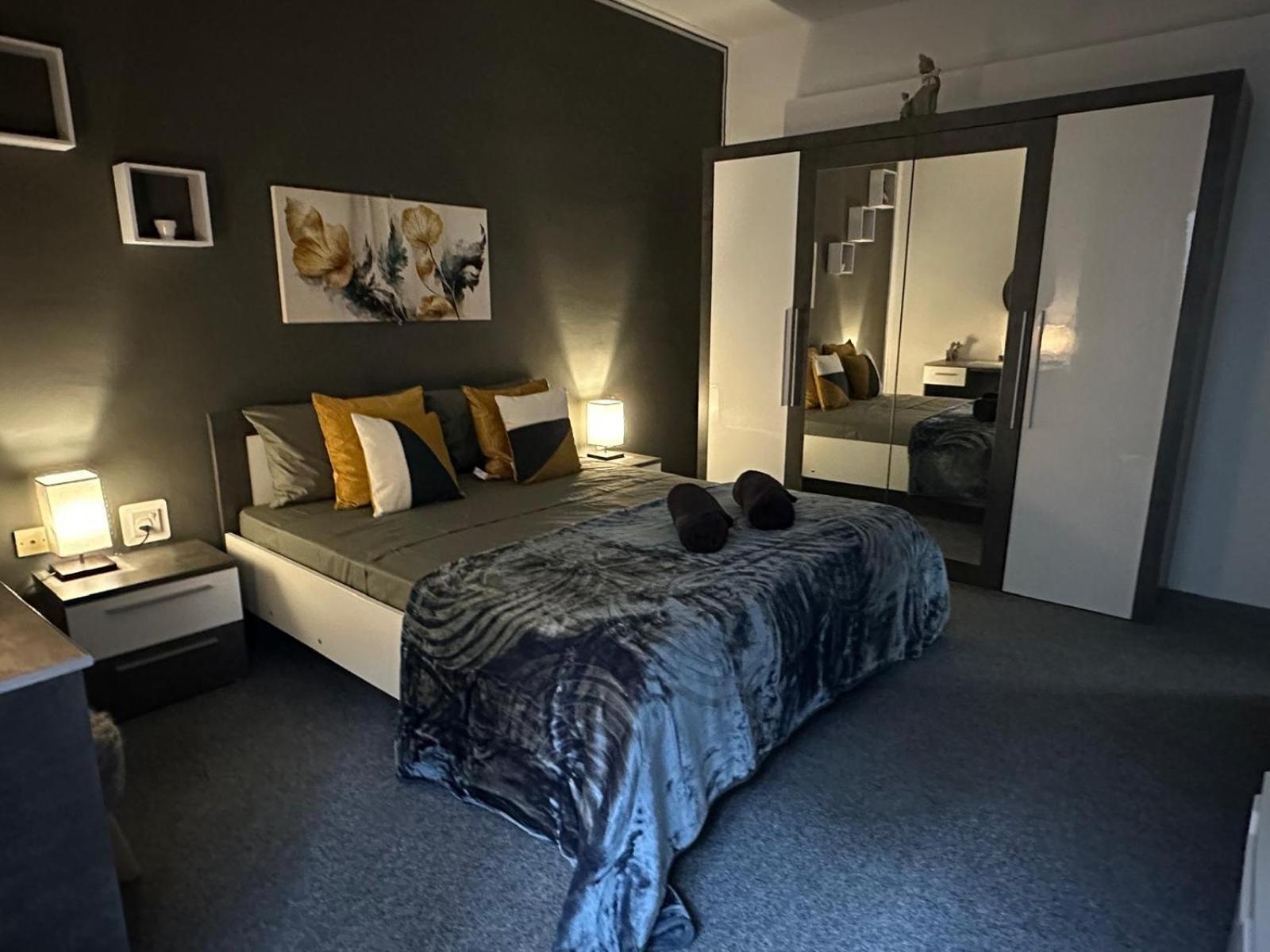 Apartment Sea Breeze Retreat - Comfort In The Heart Of *