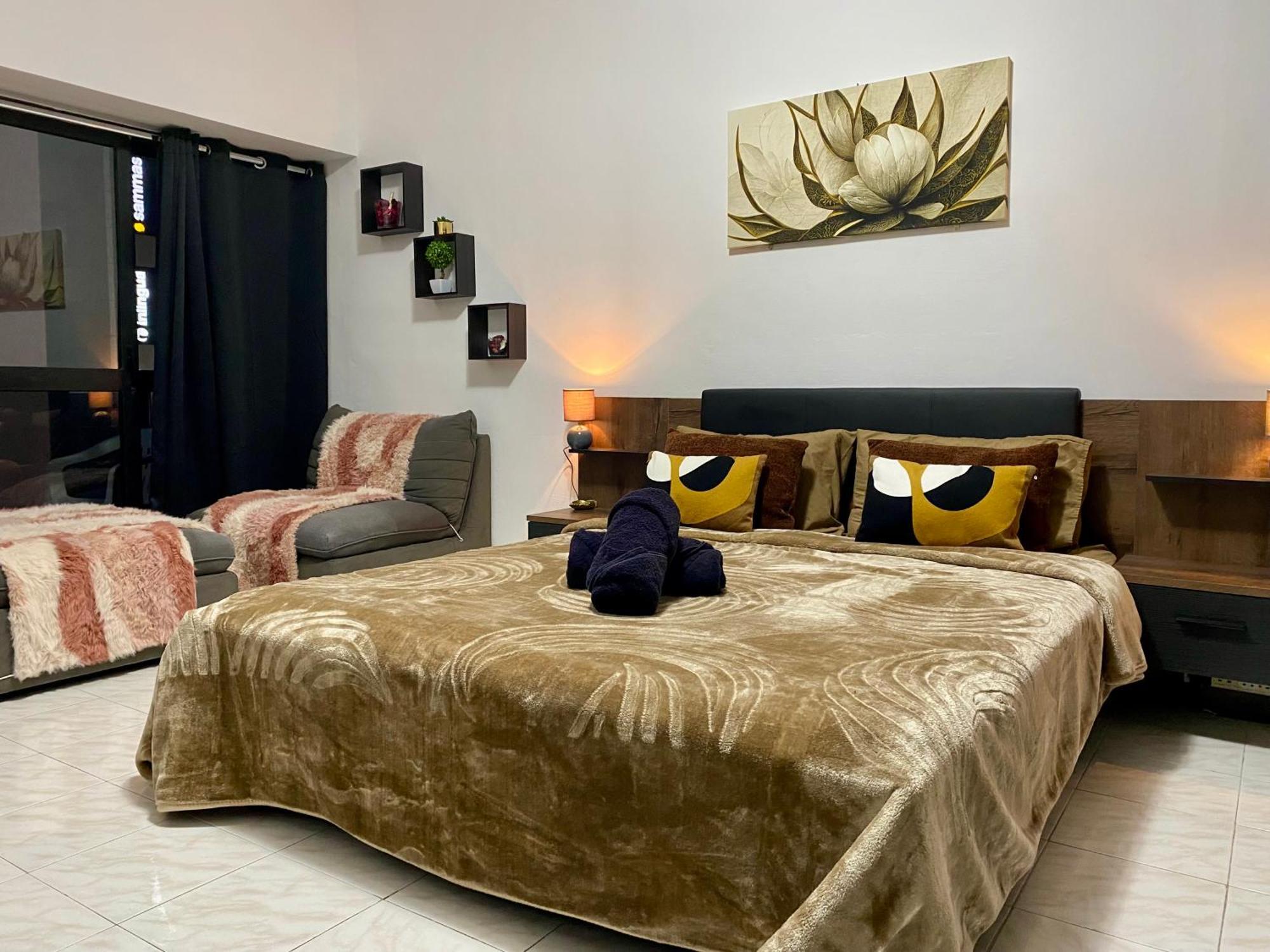 Sea Breeze Retreat - Comfort In The Heart Of Apartment Sliema
