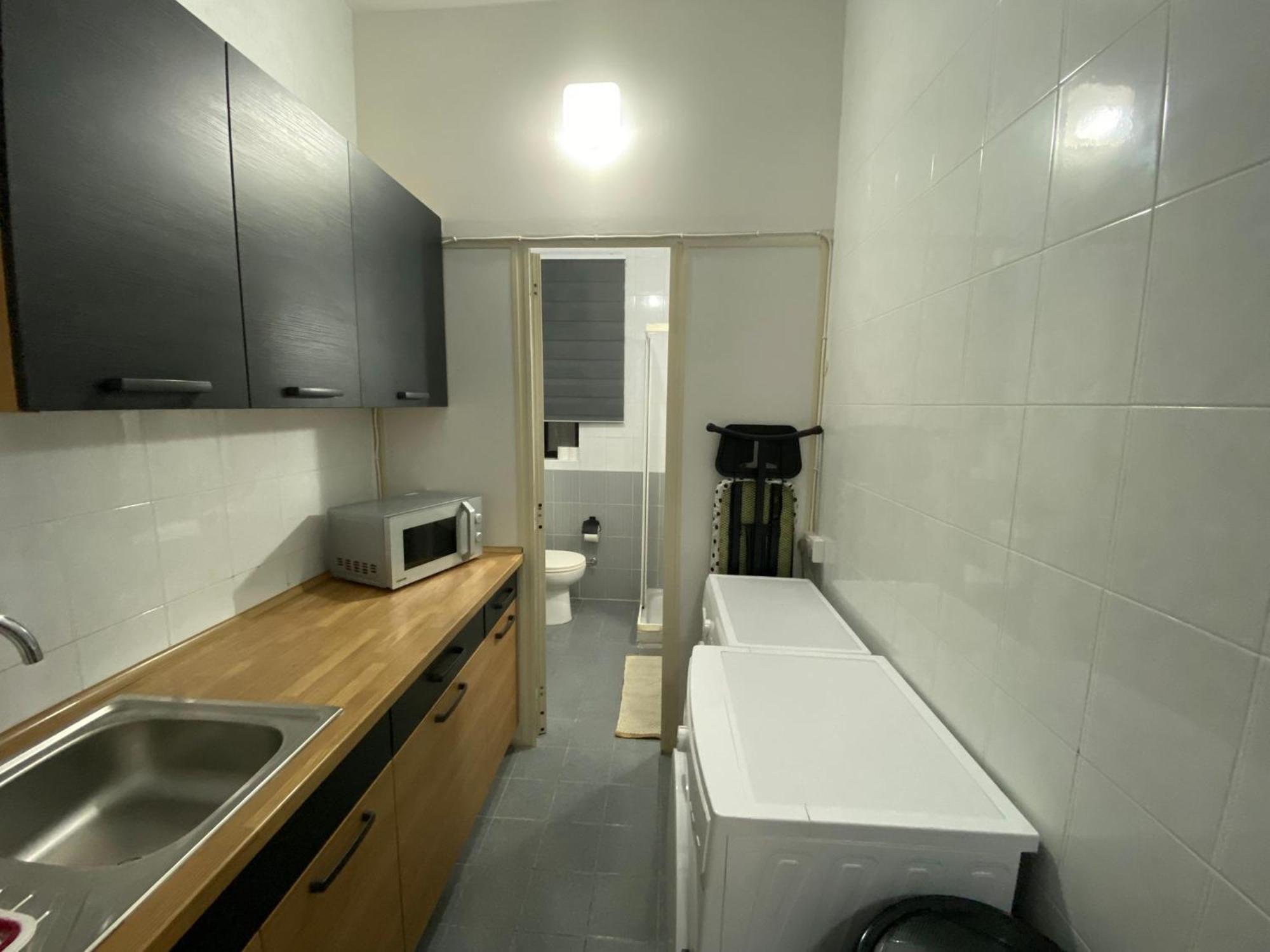 Apartment Sea Breeze Retreat - Comfort In The Heart Of *